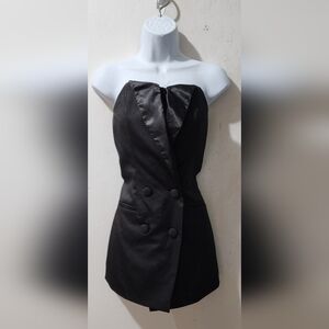 Elegant Black Strapless Blazer Short